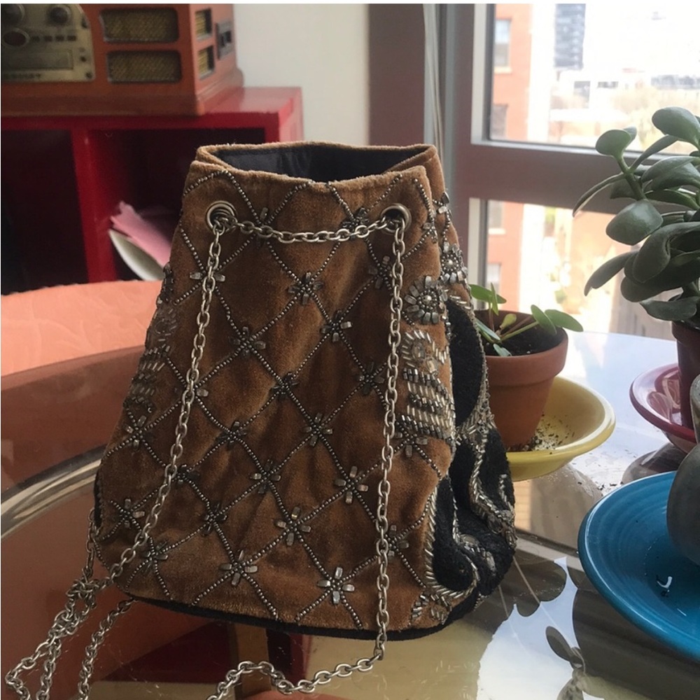 IN SEARCH OF this bag!! DO NOT BUY!
